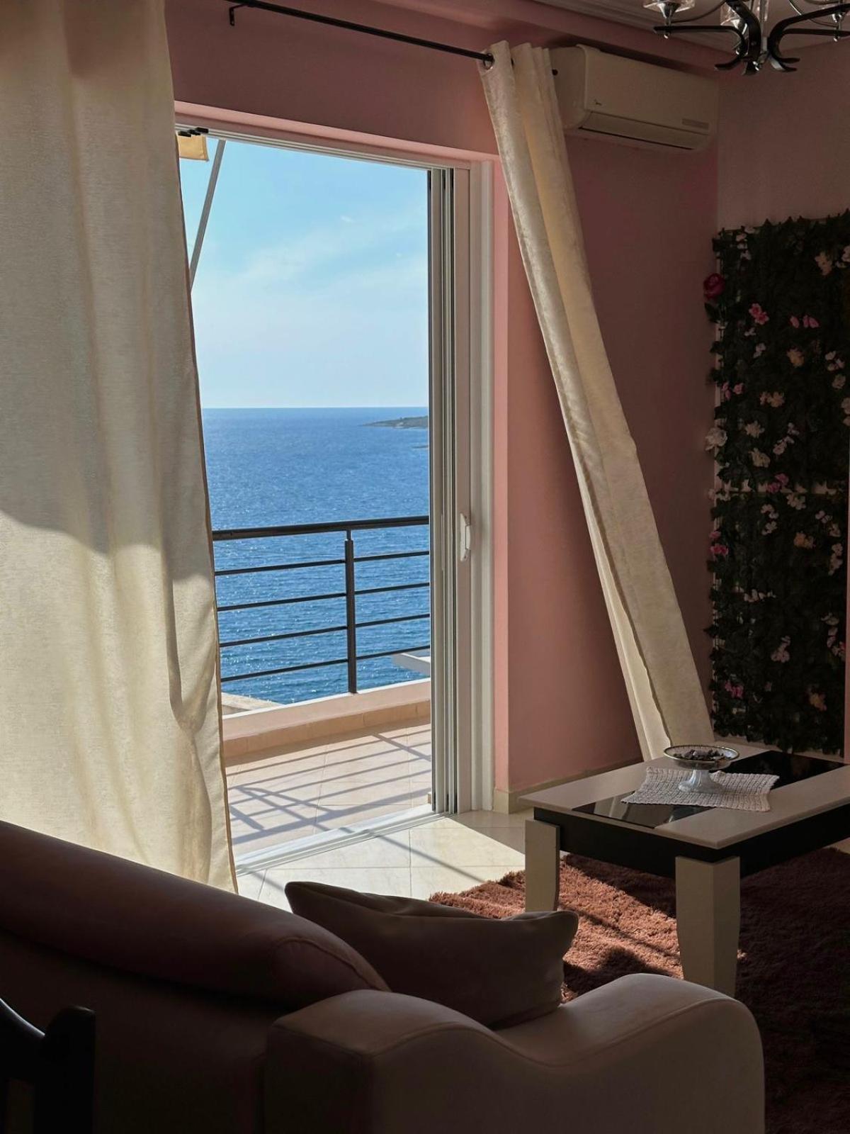 Esmeralda Apartaments Саранда Екстер'єр фото
