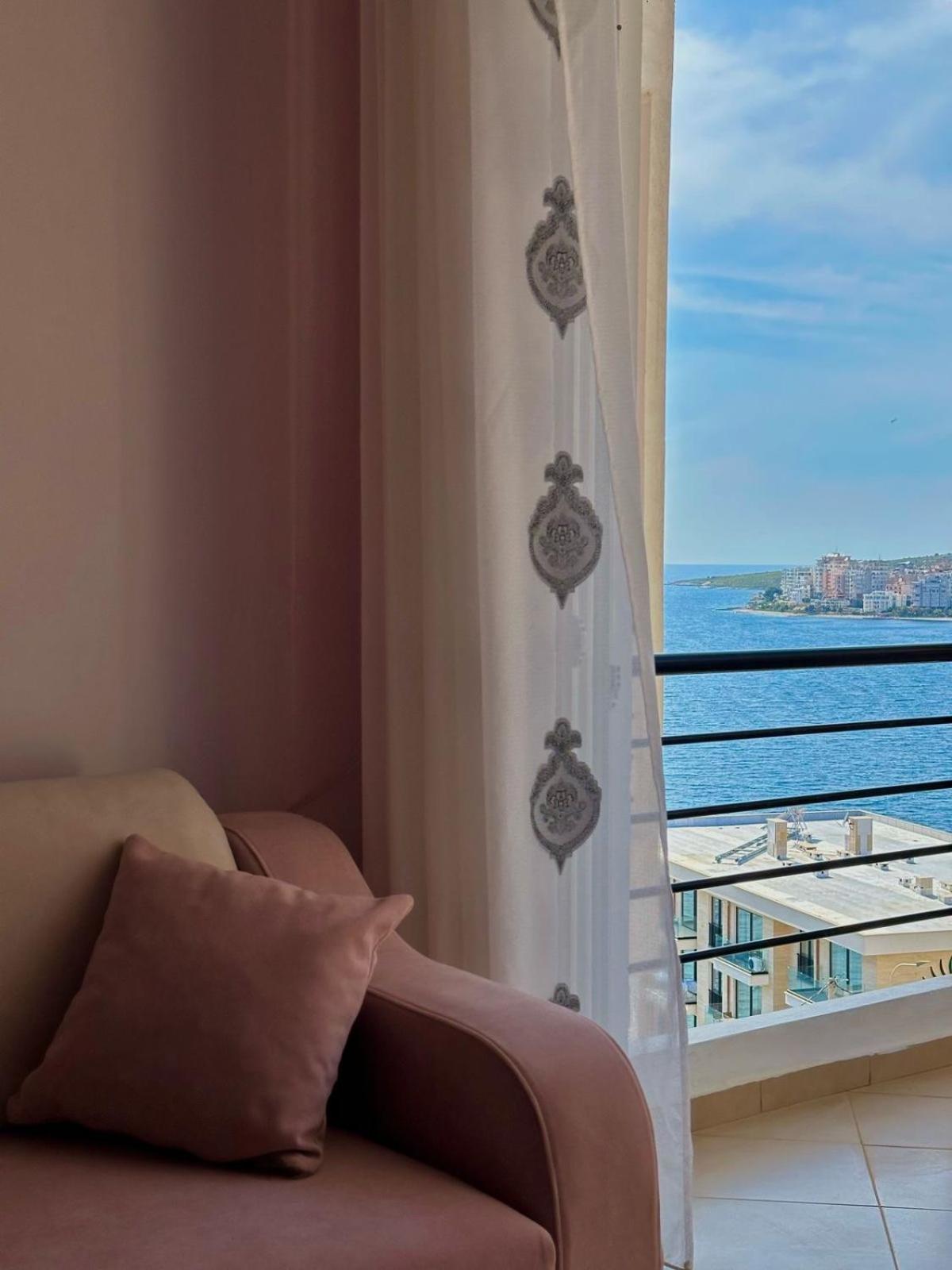 Esmeralda Apartaments Саранда Екстер'єр фото