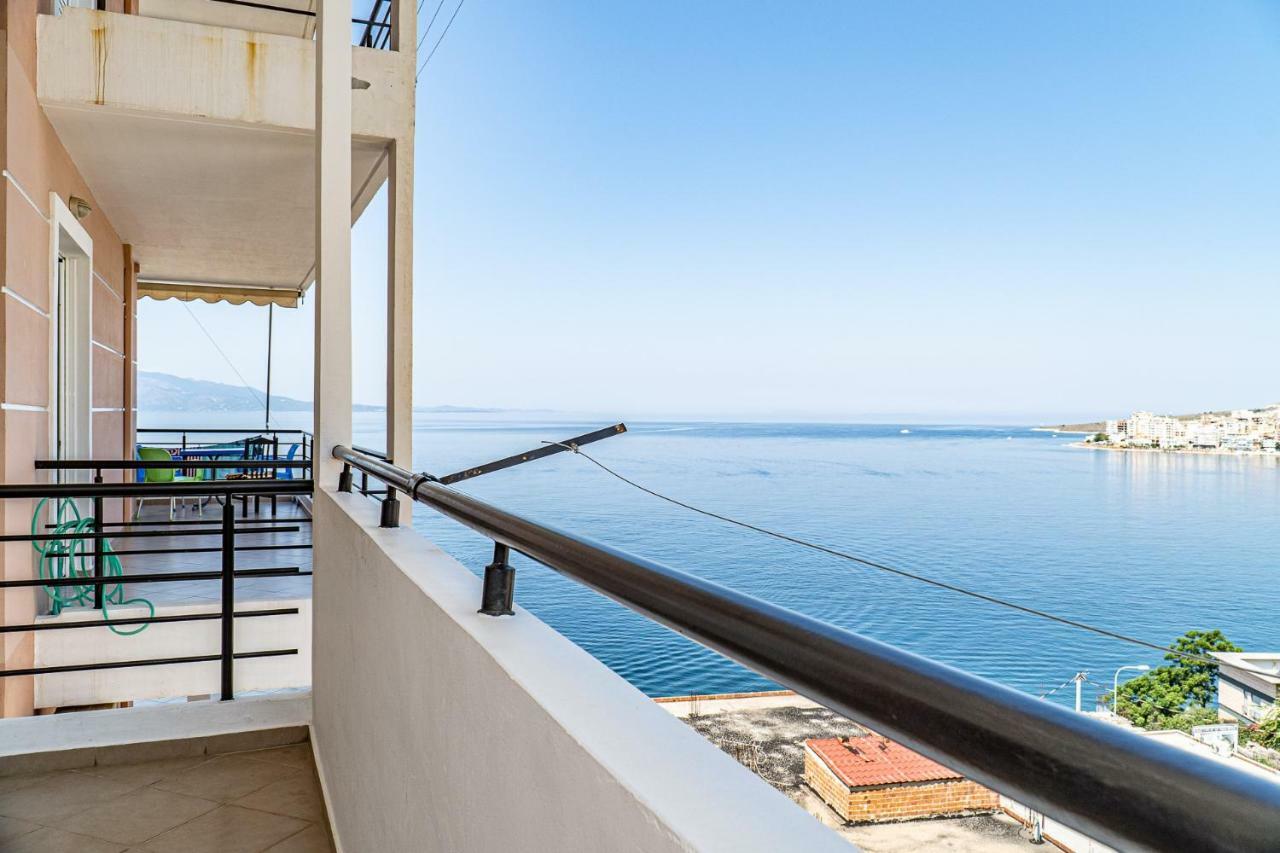 Esmeralda Apartaments Саранда Екстер'єр фото